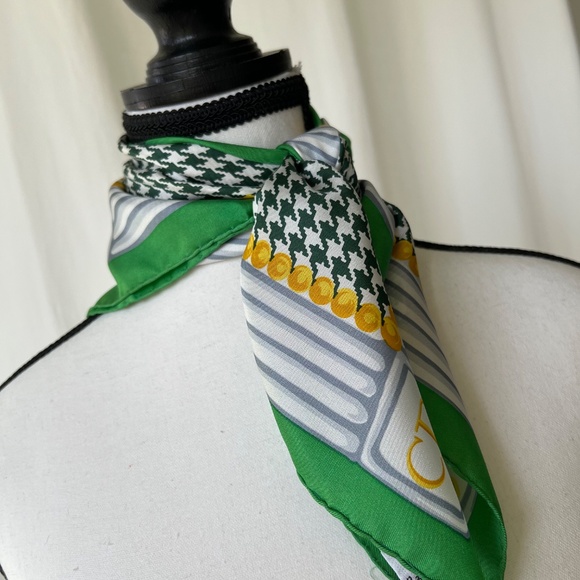 Rare Christian Dior Vintage Silk Scarf – “Le New Look” / Miss Dior Tribute - Picture 5 of 10